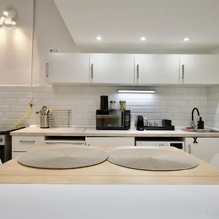 Standard By Hi5- Hunyadi Square