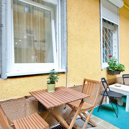 Standard By Hi5- Hunyadi Square